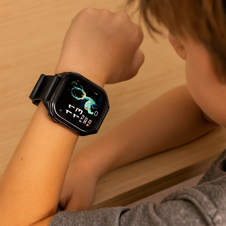 Smartwatch dla dzieci z ekranem dotykowym i trackerem aktywności. Idealny prezent dla aktywnego dziecka.