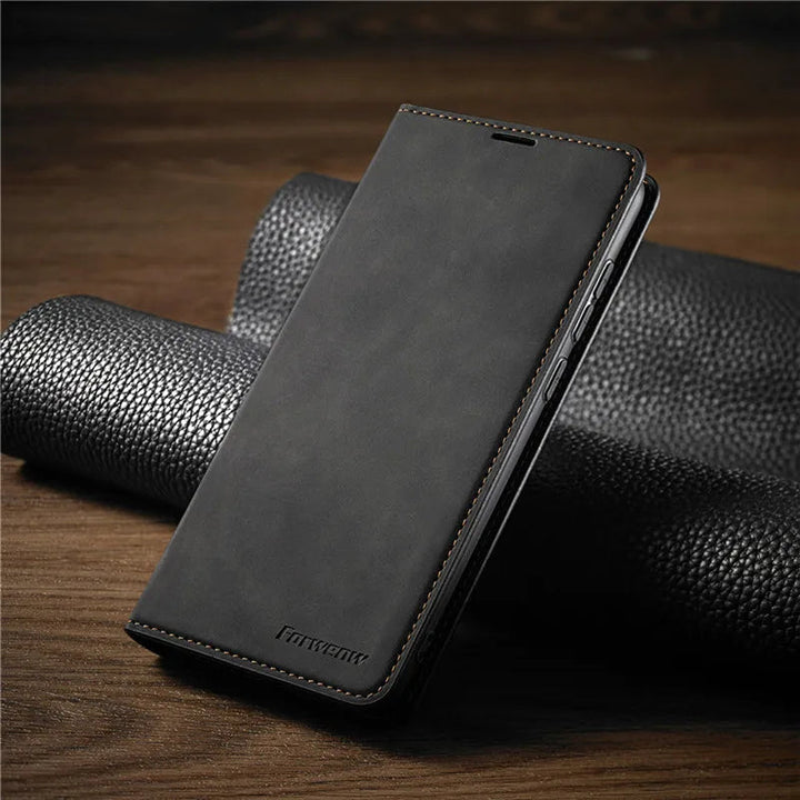 Etui magnetyczne do iPhone'a. Smukły i stylowy pokrowiec, gwarantujący pełną ochronę oraz elegancki wygląd telefonu.