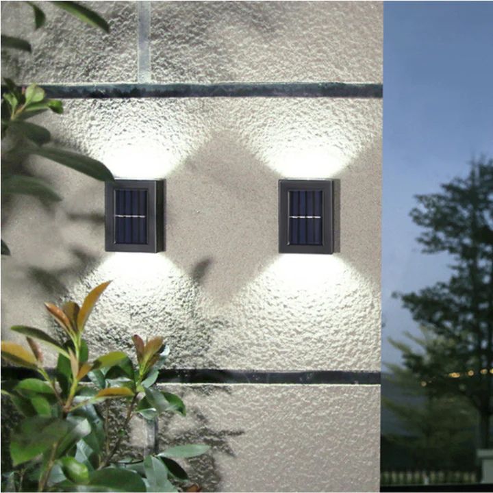Zewnętrzna lampa solarna na ścianę elewacji domu, wodoodporna IP65