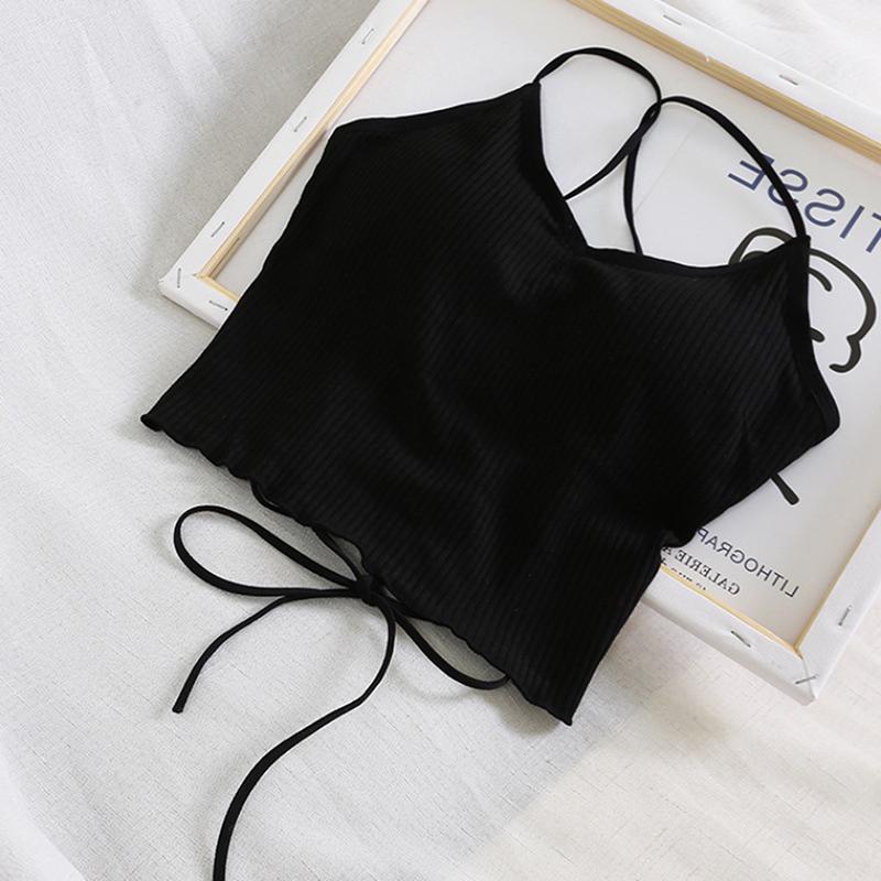 Stylowy damski top wiązany na ramiączkach, idealny na lato. Uniwersalny tank top damski.