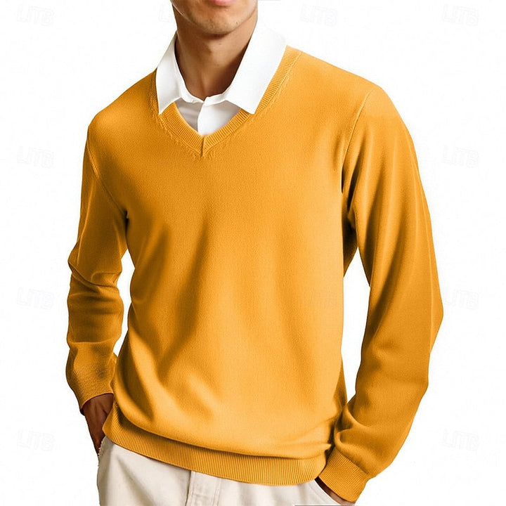 Elegancki sweter męski z dekoltem w serek, styl i wygoda