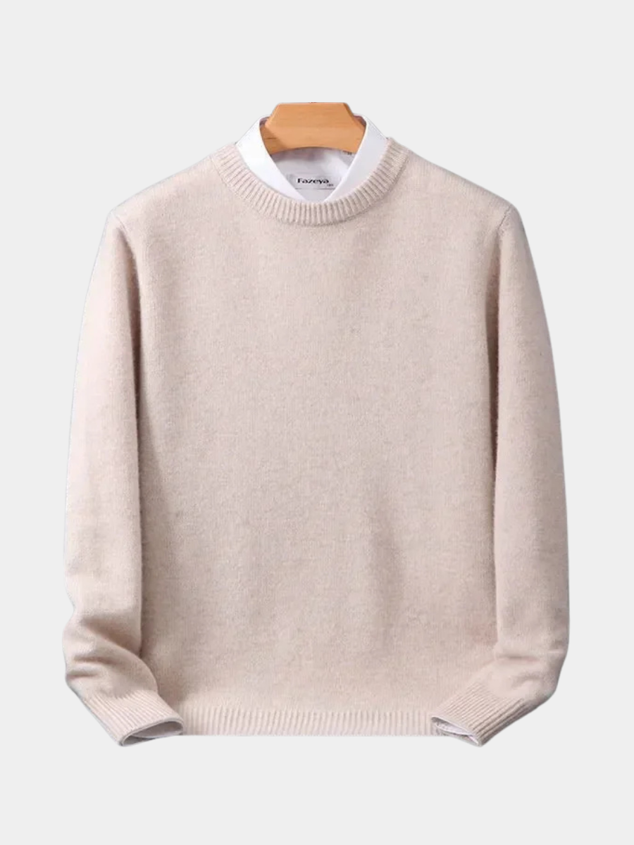 Moda męska: minimalistyczny sweter wełniany, detale kołnierza i dekoltu