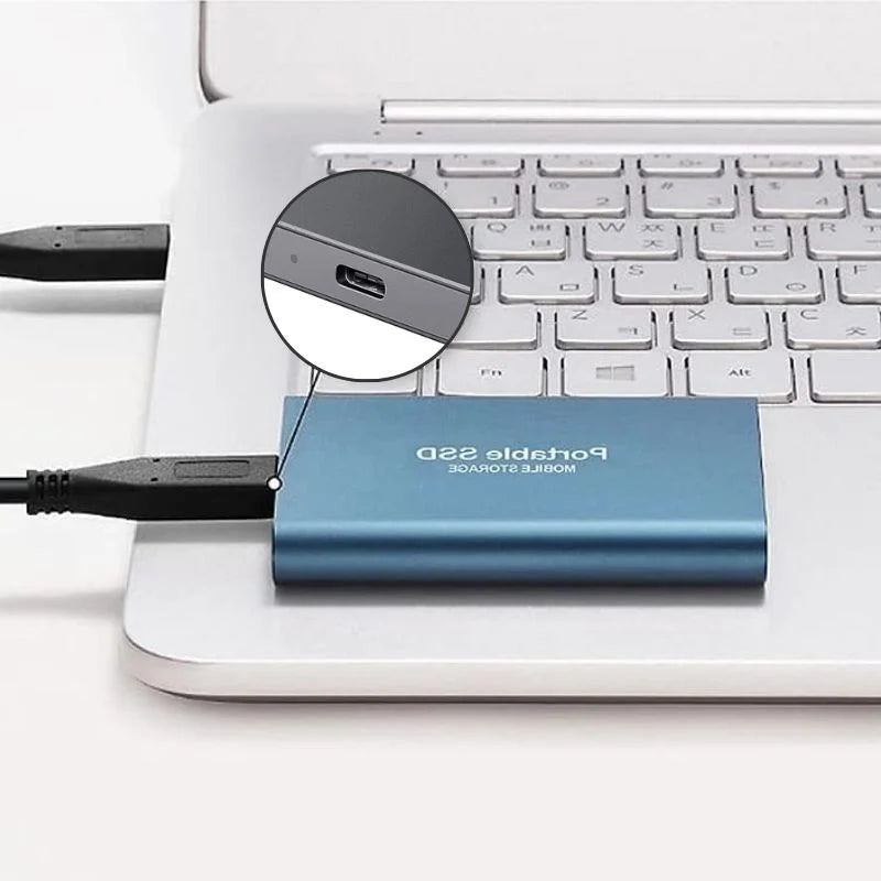 Ultralekki dysk SSD USB-C 30TB, zewnętrzny, szybki transfer danych, do pracy i rozrywki.