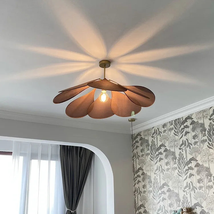 Nowoczesna Lampa Wisząca w Kształcie Kwiatu