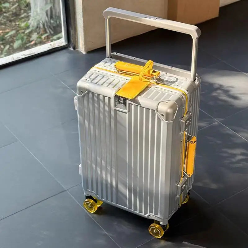Elegancka walizka Valencia Voyager. Twarda, na kółkach, z zamkiem TSA, dla stylowych podróżników.