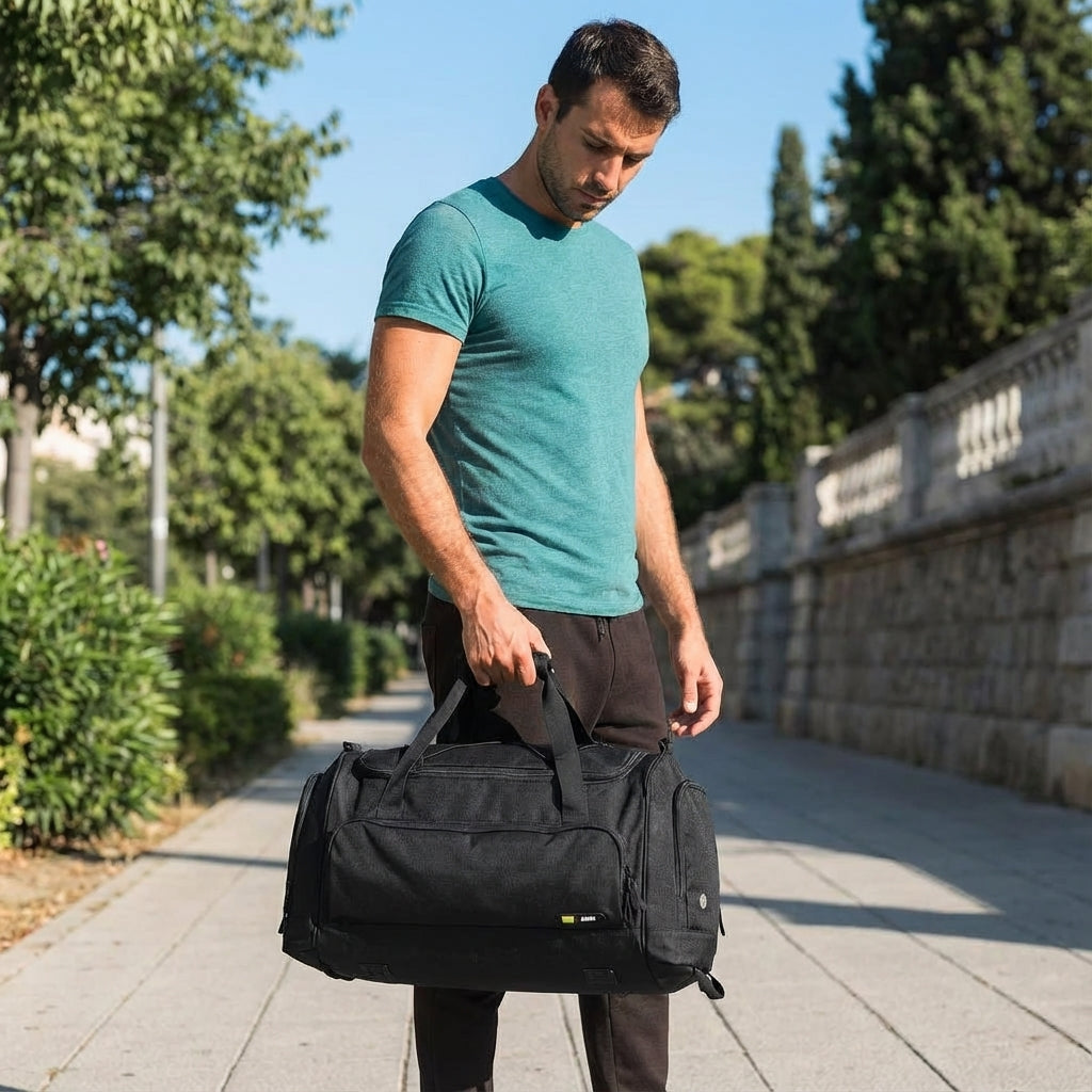 Uniseks torba podróżna duffel TravelPort z wieloma przegródkami, idealna na weekend.