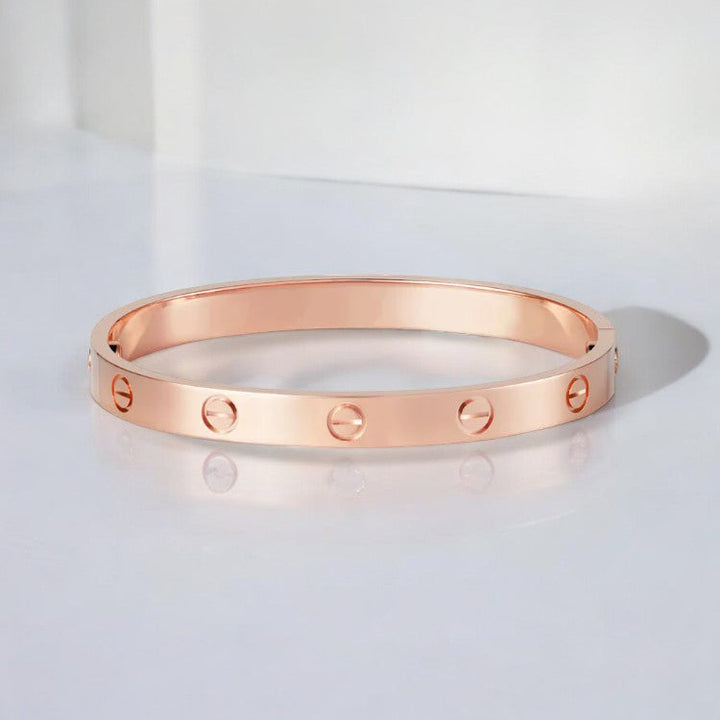 Luksusowa bransoletka bangle uniseks ze śrubami, nowoczesny minimalistyczny styl, modny dodatek biżuteryjny.