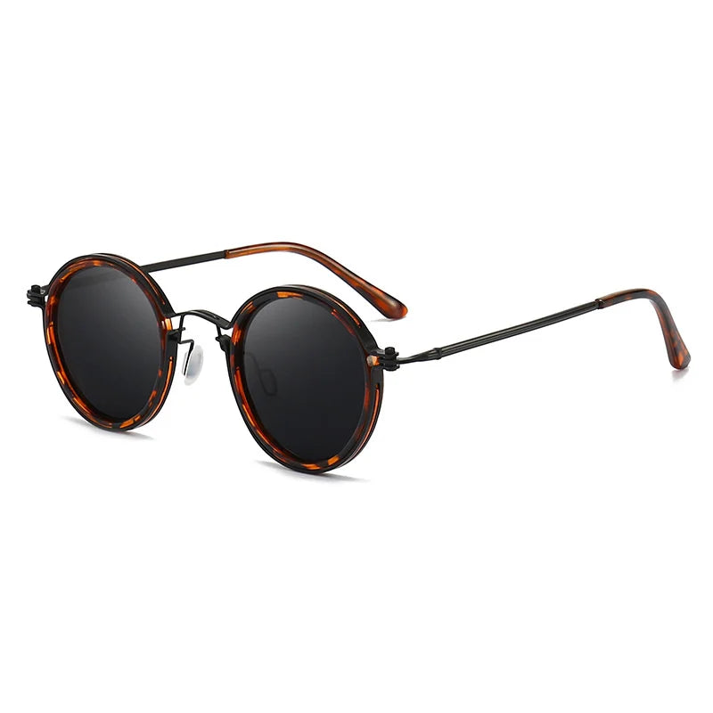 Okulary przeciwsłoneczne Terra retro unisex. Stylowe, z wyrazistymi oprawkami i ochroną UV400.