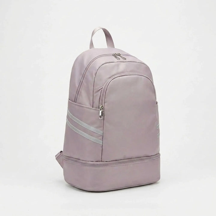 Stylowy plecak miejski unisex z miejscem na laptopa. Praktyczny na co dzień i w podróży.