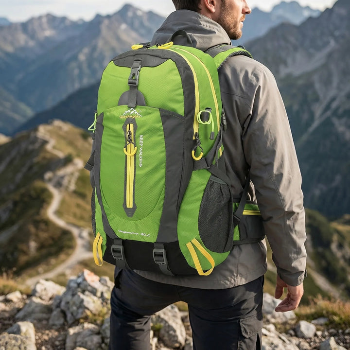 Unisex plecak trekkingowy 40L. Wodoodporny plecak turystyczny idealny na wędrówki, wycieczki i outdoor.