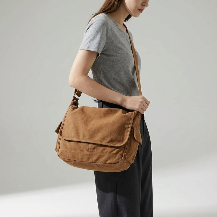 Stylowa torba messenger z płótna vintage unisex. Doskonała na podróż, do pracy i codziennego użytku.