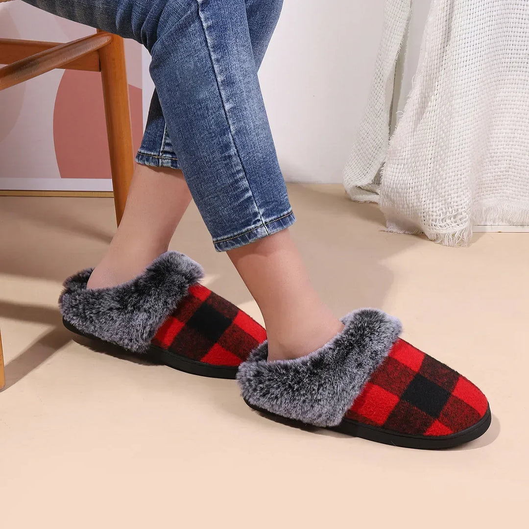 Zimowe kapcie unisex, miękkie i komfortowe, idealne obuwie domowe dla obu płci.