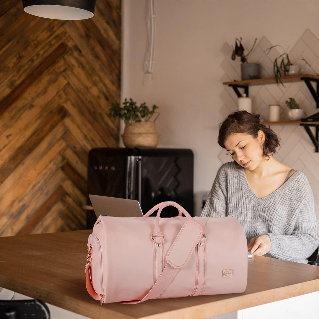 Unisex torba podróżna czarna, PU skóra. Konwertowalna na torbę na garnitur, bagaż podręczny, duffel.