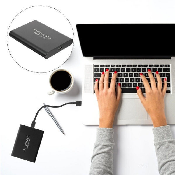 Dysk SSD przenośny z szybkim transferem danych przez USB, idealny dla profesjonalistów.