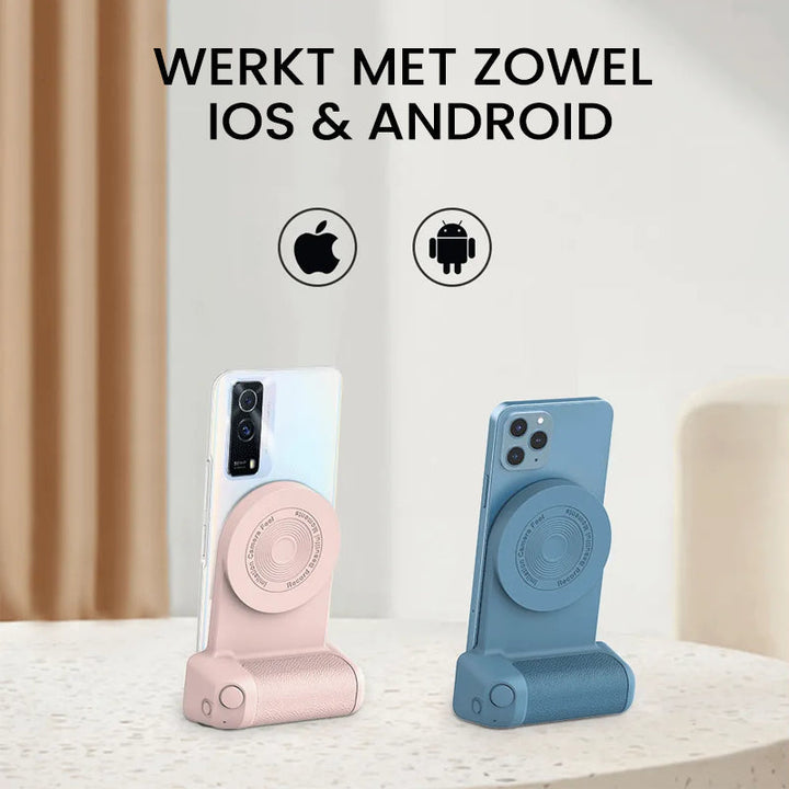 Osoba trzymająca telefon z uniwersalnym magnetycznym uchwytem, ułatwiającym nagrywanie.