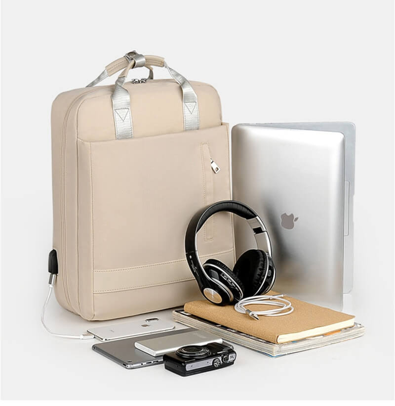 Modny plecak unisex antykradzieżowy z portem USB. Idealny do miasta, na rower, do pracy. Wygoda i ochrona.