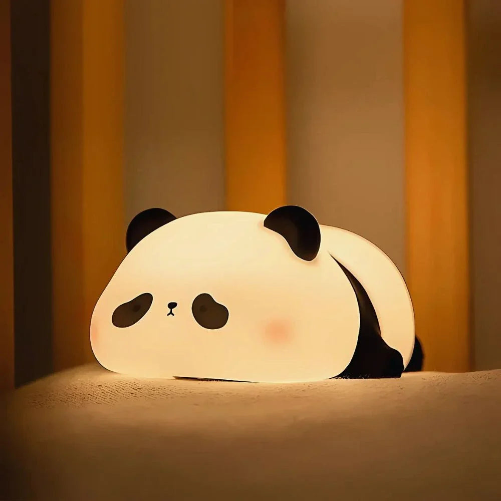Kompaktowa lampka nocna LED, energooszczędne oświetlenie sypialni, design.