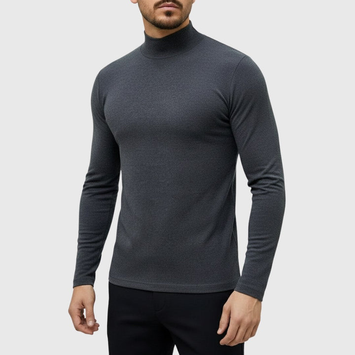 Męski czarny sweter z golfem o slim fit, elegancka odzież jesienna