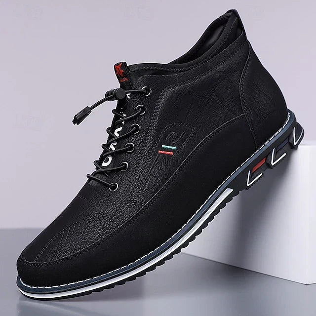 Czarne męskie buty sznurowane Kester - widok z boku na wygodne sneakersy codzienne