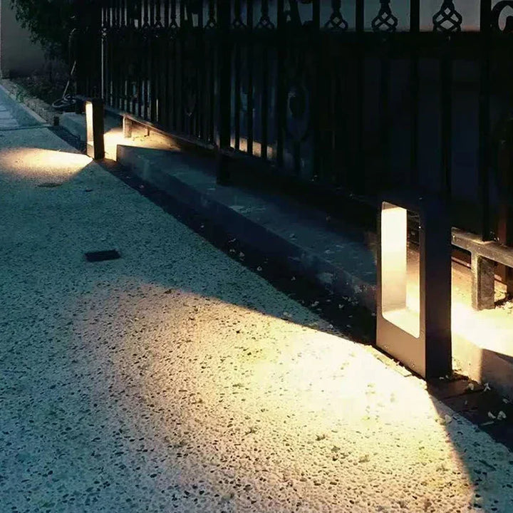 Nowoczesna lampa gruntowa LED do ogrodu i ścieżek. Wodoodporne, dyskretne oświetlenie zewnętrzne tarasu.