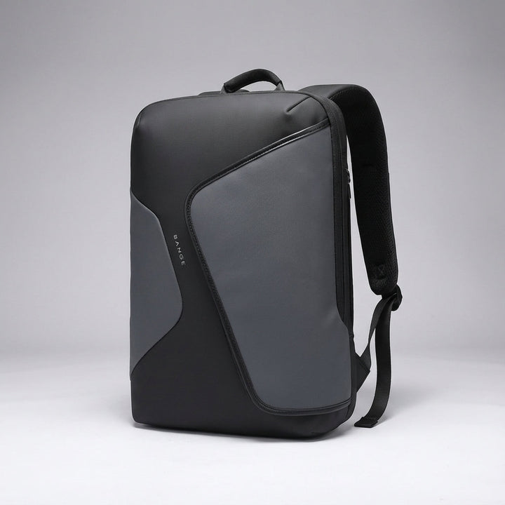Plecak biznesowy FluxPack z wieloma przegrodami, wodoodporny, na laptopa, port USB, idealny w podróży.