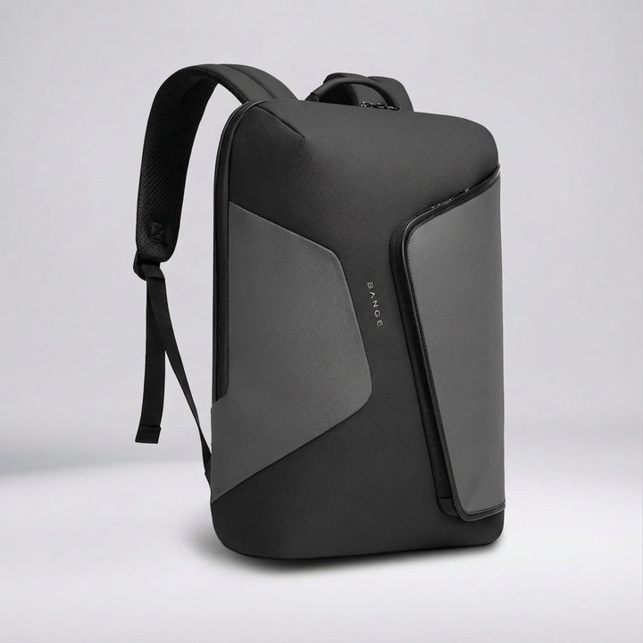 Wytrzymały plecak biznesowy FluxPack z portem USB, wodoodporny, na laptopa, doskonała organizacja i ochrona.