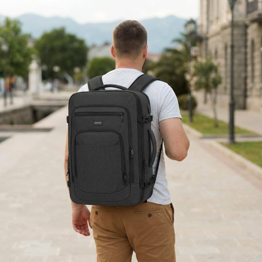 Wodoodporny plecak podróżny unisex FlightFold, idealny na laptopa i jako bagaż podręczny. Funkcjonalny.