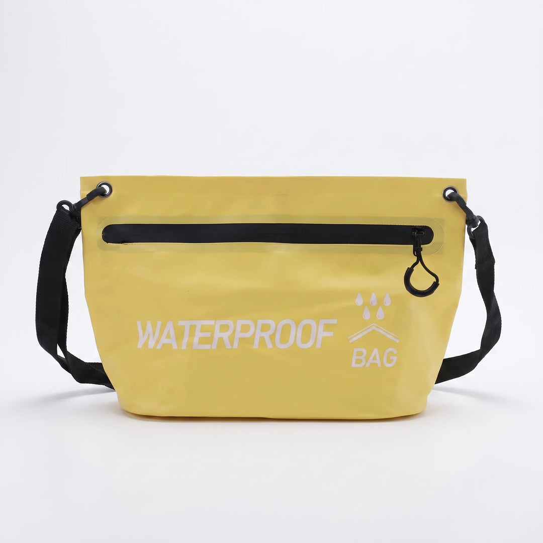 Wytrzymała torba crossbody wodoodporna. Zapewnia suchość Twoich rzeczy podczas aktywności outdoor i sportów wodnych.
