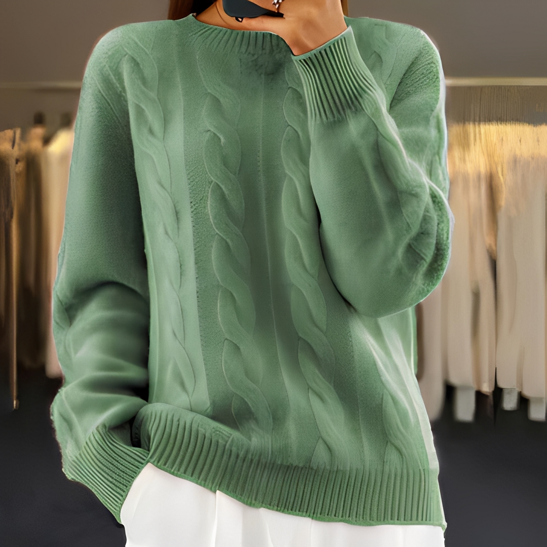 Elegancki sweter damski Kaithlene. Wygodny i ciepły, pasuje do wielu stylizacji. Modna odzież na zimę.
