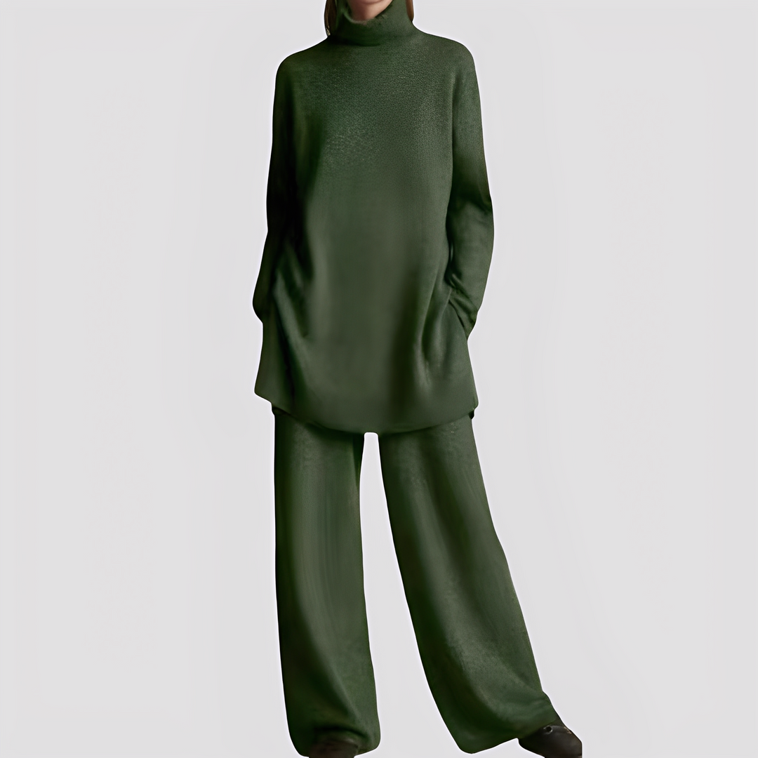 Modny komplet damski z wysokim kołnierzem, idealny do relaksu. Stylowy zestaw casual na jesień i zimę.