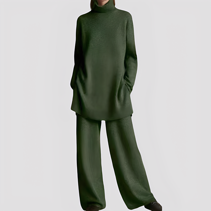 Modny komplet damski z wysokim kołnierzem, idealny do relaksu. Stylowy zestaw casual na jesień i zimę.