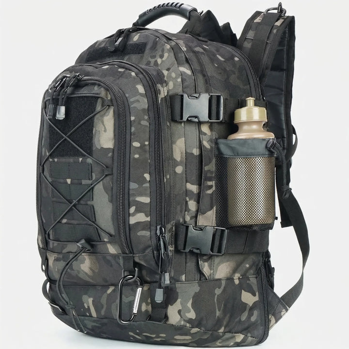Wytrzymały plecak taktyczny 65L z odpornego materiału, idealny na militarny outdoor i trudne przygody.