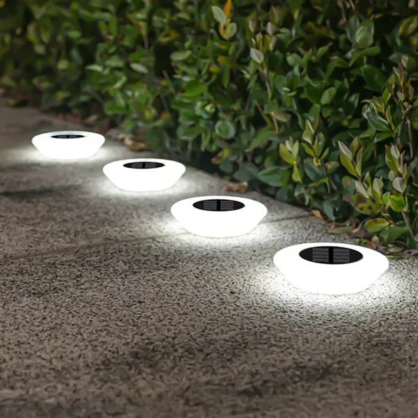 Solarna lampa LED ogrodowa do oświetlenia ścieżek i tarasu. Zestaw 4 energooszczędnych sztuk.